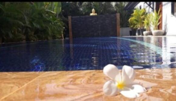 Luxury Angkor Resort & Sky Lounge 시엠리아프 외부 사진