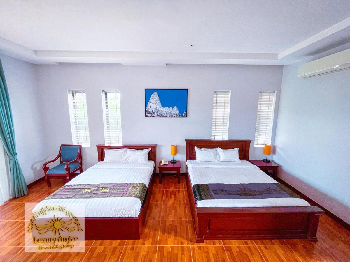 Luxury Angkor Resort & Sky Lounge 시엠리아프 외부 사진